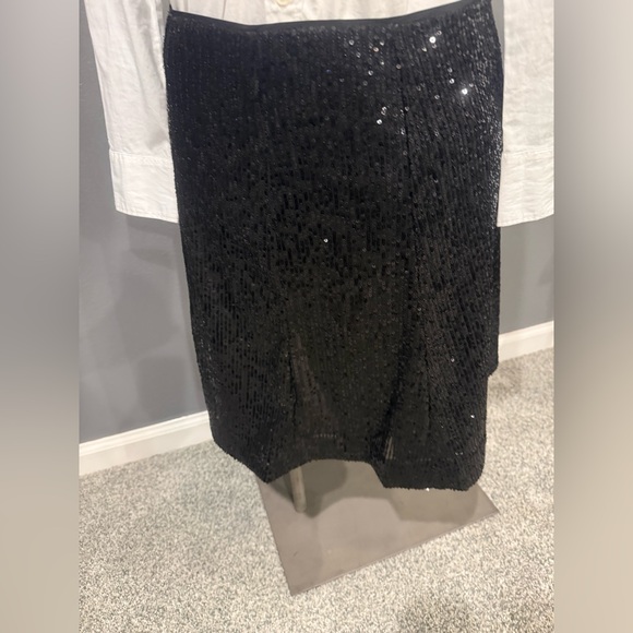 LOFT Dresses & Skirts - LOFT Black Sequin Skirt